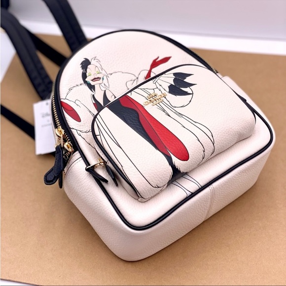 Disney X Coach Mini Court Backpack With Cruella Motif - Picture 4 of 13